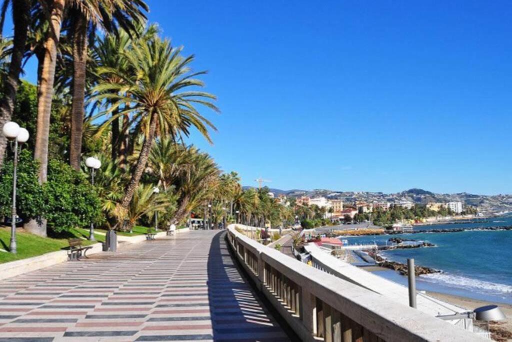 Studio Loft In The Center Sanremo For 3 People Buitenkant foto